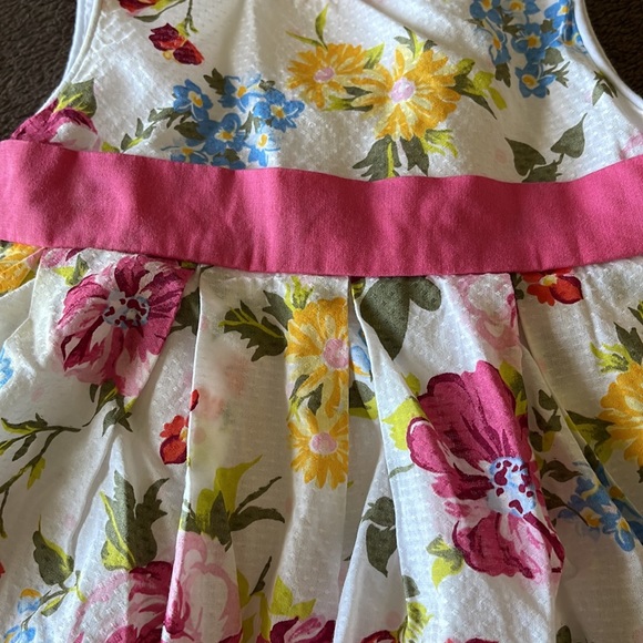 Children’s Place summer floral infant dress - Picture 2 of 7